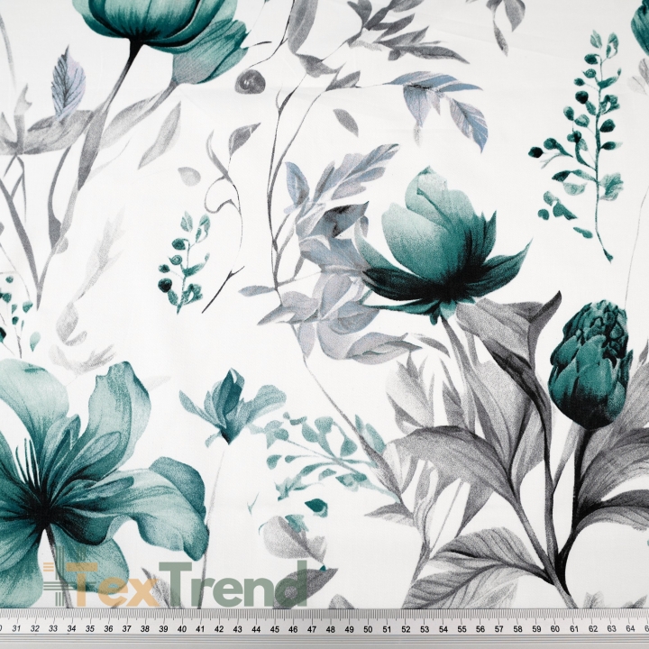 Baumwollsatin mit Blumenmuster in grün und grau auf weißem Hintergrund