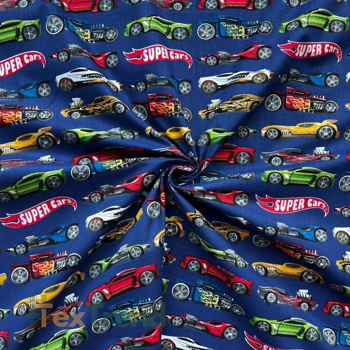 100% Baumwolle Super Cars auf dunkelblauem Hintergrund  