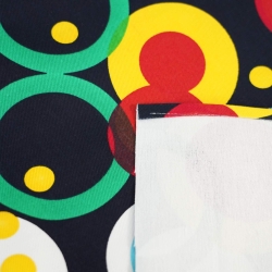 Liegegewebe bunte Kreise auf navyblauem Hintergrund  