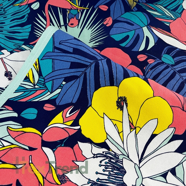 Liegegewebe tropische Blumen auf navyblauem Hintergrund  