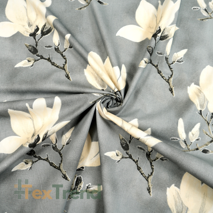 Baumwolle 100% Magnolienblüten ecru auf grauem Hintergrund  