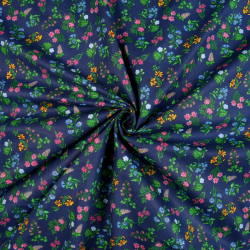 100% Baumwolle bunte Wiese auf dunkelblauem Hintergrund