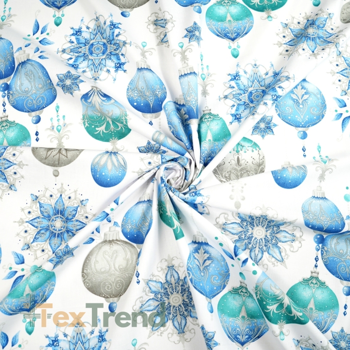 Baumwolle 100% Weihnachtsmuster blaue Kugeln auf weißem Hintergrund  