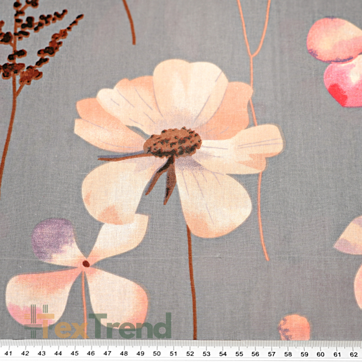 100% Baumwolle mit lachsfarbenen Blumen auf grauem Hintergrund - 220 cm