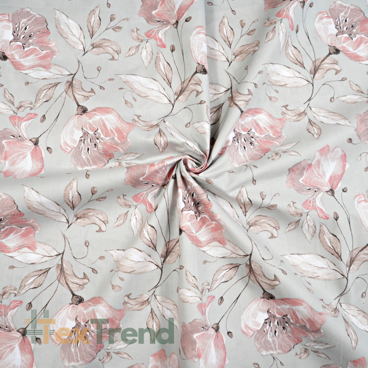 100% Baumwolle mit lachsfarbenen Blumen und braunen Blättern auf grauem Hintergrund