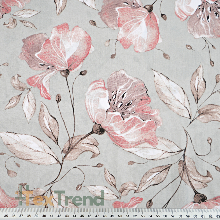 100% Baumwolle mit lachsfarbenen Blumen und braunen Blättern auf grauem Hintergrund