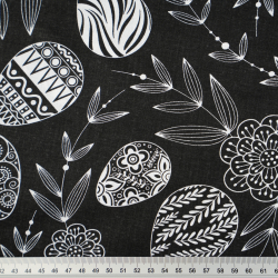 100% Baumwolle Ostermuster Eier auf schwarzem Hintergrund