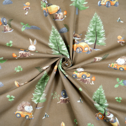 100% Baumwolle Tiere im Wald auf braunem Hintergrund