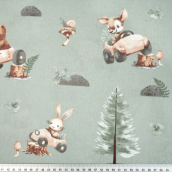 100% Baumwolle mit Tiermotiven im Wald auf salbeigrünem Hintergrund
