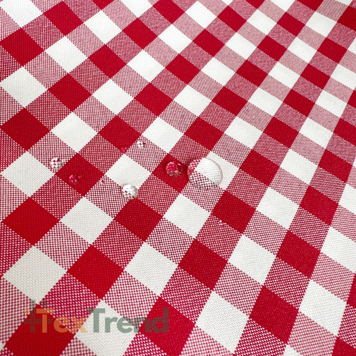Tischdecke aus flecken- und wasserabweisendem Stoff - rote Vichy-Karos