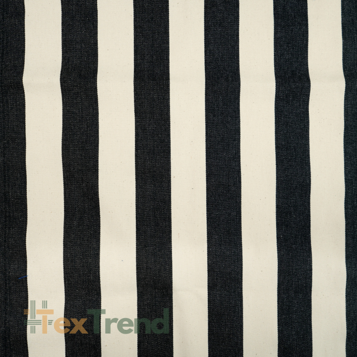 Liegegewebe mit schwarzen Streifen auf ecrufarbenem Hintergrund