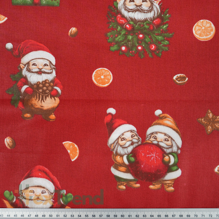 100% Baumwolle Weihnachtsmuster Gnome mit Lebkuchen auf rotem Hintergrund