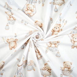 100% Baumwolle mit Bären in Körben auf weißem Hintergrund