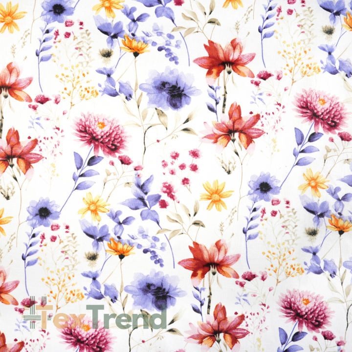 100% Baumwolle mit rot-violetten Blumen auf weißem Hintergrund