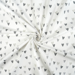 100% Baumwolle graue Herzen auf weißem Hintergrund
