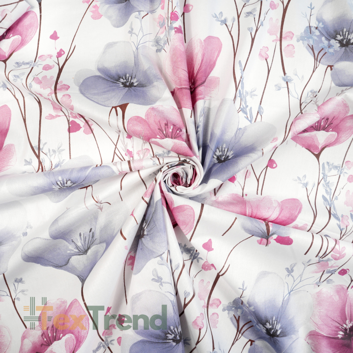100% Baumwolle große Blumen rosa-blau auf weißem Hintergrund