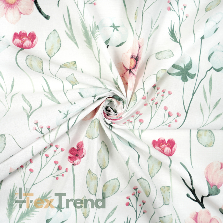 100% Baumwolle mit Baumwollblüten und rosa Magnolien auf weißem Hintergrund - 220 cm