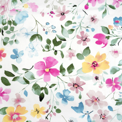 100% Baumwolle mit fuchsiengelben Blumen und grünen Blättern auf weißem Hintergrund