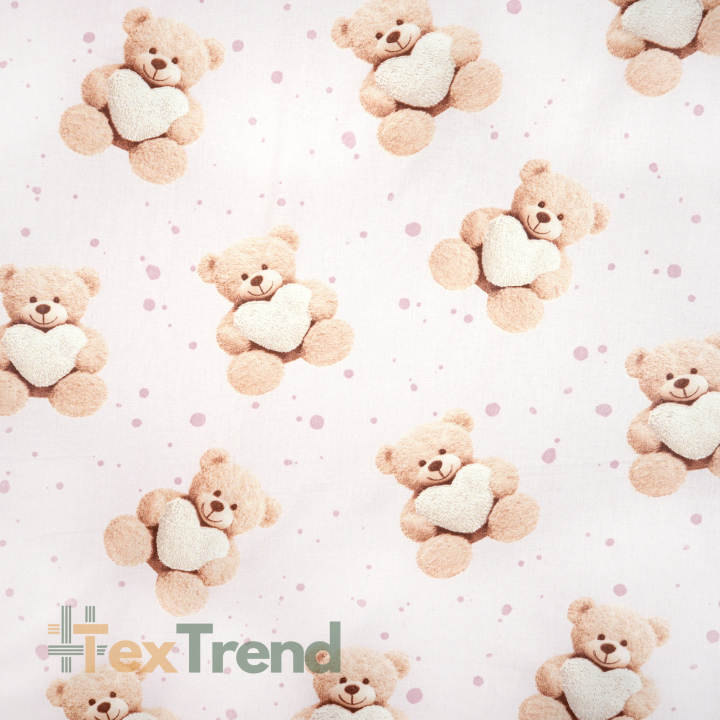 100% Baumwolle Plüschbären mit Herzen auf hellrosa Hintergrund