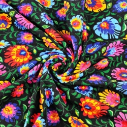 Flanellstoff / Baumwollflanell – weich – Łowicz-Muster auf schwarzem Hintergrund