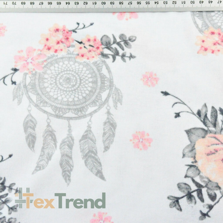 Flanellstoff / Baumwollflanell – weich – Traumfänger mit rosa Rosen auf weißem Hintergrund