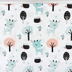 Flanellstoff / Baumwollflanell – weich – Rehe mint mit Bäumen auf weißem Hintergrund
