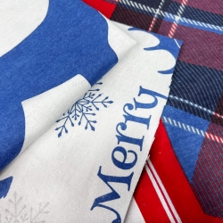 Flanellstoff / Baumwollflanell – weich – nicht gekratzt Weihnachtsmuster Rentiere mit blau-rotem Karomuster