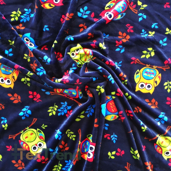 Kuschelfleece Stoff – Kinder Muster - Eulen auf dunkelblauem Hintergrund