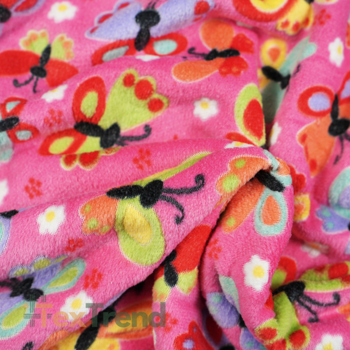 Kuschelfleece Stoff – Kinder Muster -  Bunte Schmetterlinge auf rosa Hintergrund