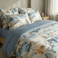 Baumwollsatin mit Pfingstrosen-Muster in Jeansbeige