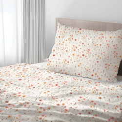 100% Baumwolle mit roten Blumen und Kamille auf ecrufarbenem Hintergrund