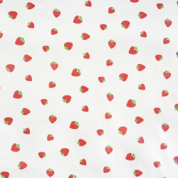 100% Baumwolle Erdbeeren auf weißem Hintergrund