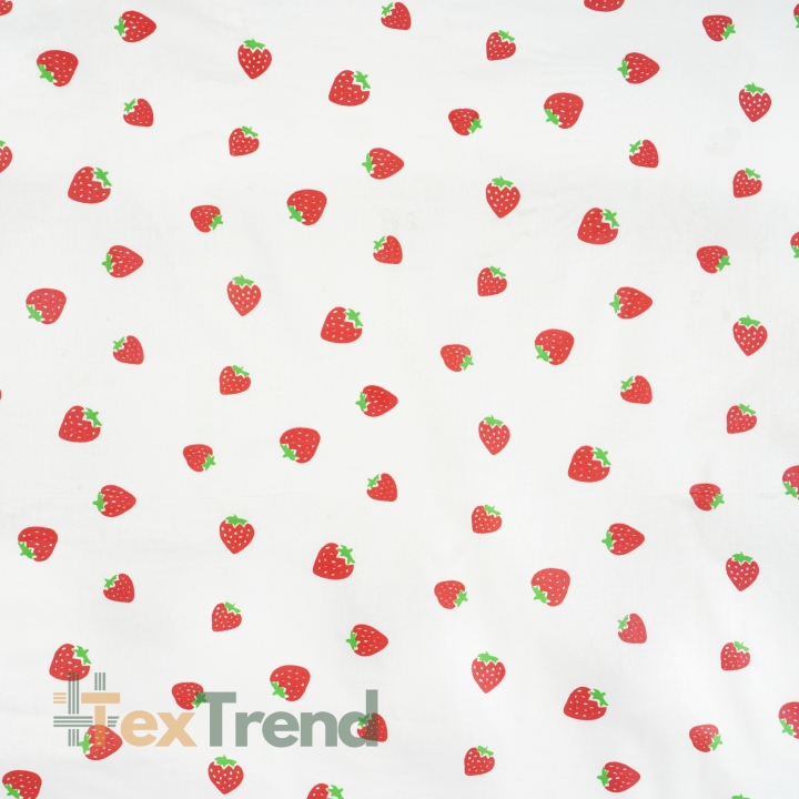 100% Baumwolle Erdbeeren auf weißem Hintergrund
