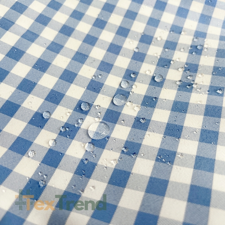100% Baumwolle Punkte 4mm weiß auf beigem Hintergrund